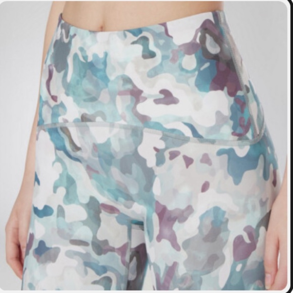 SPANX Blue and Purple Tie-Dye Leggings High-Waisted Athletic - Picture 4 of 5